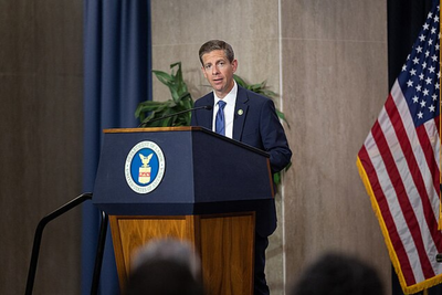 'Reached a Breaking Point': Democrats Seek to Curb Trump's Pardon Power After 1,500 January 6 Releases and Crypto Boss Clemency