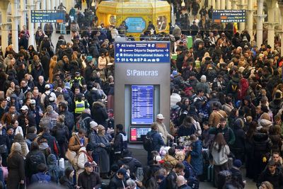 Eurostar warns of more cancellations after ‘further issues’ overnight