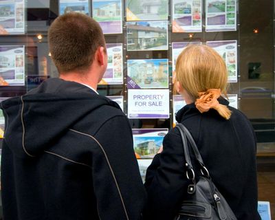 UK house prices: first-time buyers ‘will drive 2026 sales’ amid interest rate cuts