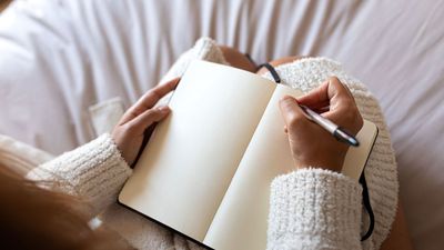9 ways to start journaling with ChatGPT in 2026 — and actually stick with it