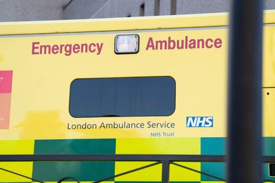 London 999 to be flooded with as many as 700 calls in first hour of the New Year