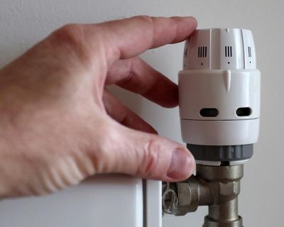 Drop in energy price cap from April forecast to save typical home £138 a year