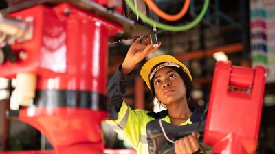 10 AI-Proof Entry Level Careers Paying $50K+