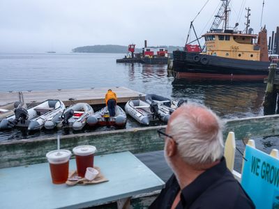 Seafood thieves snatch $400,000 of lobster, plus oysters and crabs, in round of New England robberies