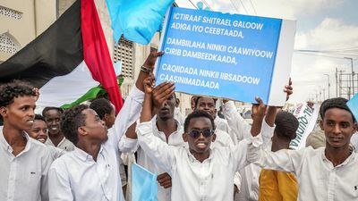 Mass protests sweep Somalia after Israel recognises breakaway Somaliland