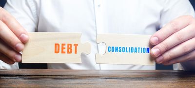 6 Times Consolidating Debt Actually Hurts Your Credit