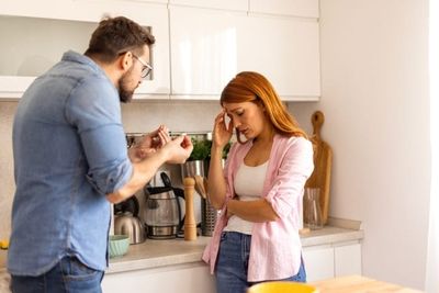 6 Ways Emotional Abuse Affects Your Physical Health Years Later