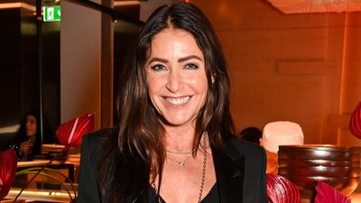 Lisa Snowdon just delivered a masterclass in how to style leather trousers, with a chic and cosy look that's worth replicating