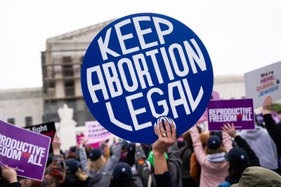 Abortion may no longer be a top priority for Democratic voters ahead of 2026 midterms, polls show
