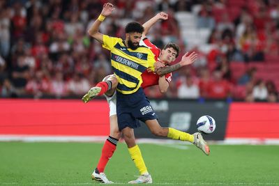 West Ham closing in on double deal for Pablo and Taty Castellanos with medical booked for £17.4m exit