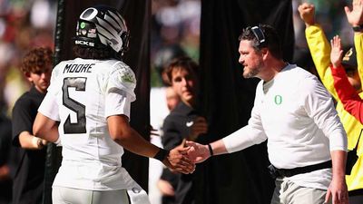 Oregon Shuts Out Texas Tech to Clinch First CFP Semifinal Berth Since 2014