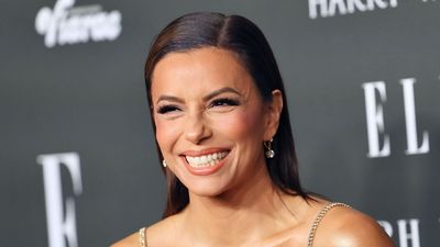 All sequinned out? Eva Longoria’s understated, latte-toned jeans and matching knit create a refreshing and soft, neutral style