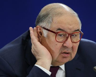 German prosecutors will drop probe of Russian magnate Usmanov after he agrees to pay nearly $12M