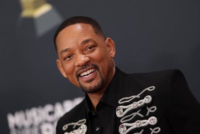 Will Smith sued by tour violinist for sexual harassment