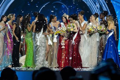 Miss Universe Crisis: Ex-VP Updates Chavit Singson on Acquisition Talks, Owners Face Arrest Warrants Over Fraud