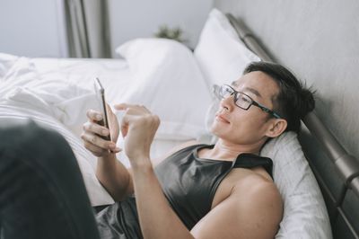 Even top CEOs check their phones first thing in the morning—these are the apps business executives are reaching for