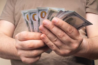 Behavior Tune: 4 Small Shifts That Transform How People Handle Money