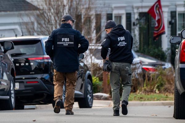 DC pipe bomb suspect must remain in jail before trial, judge rules