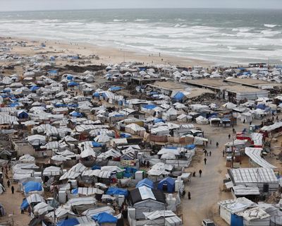 Tents supplied to displaced Palestinians ‘inadequate for Gaza winter’