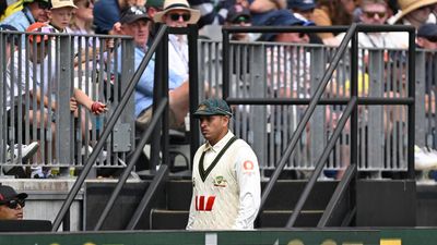 Gillespie says Khawaja golf scrutiny wasn't racial