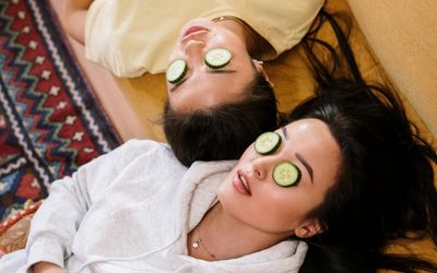 Glow up without the redness: The 10 best retinol alternatives for sensitive skin