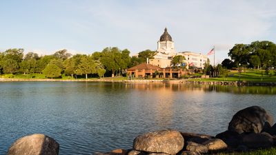 9 States with No Income Tax — Lower Your Tax Bills by Moving to These States