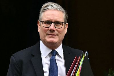 Starmer ‘wants to speak to Trump’ after denying UK involvement in Venezuela strikes