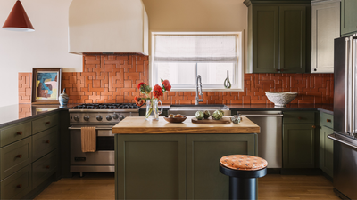 This Kitchen's 'Tetris' Backsplash Has Become My New Favorite Tiling Idea for Quiet Pattern