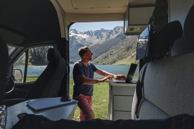 Meet the ’empowered non-complier’: A certain kind of valuable worker who flouts return to office whenever they feel like it