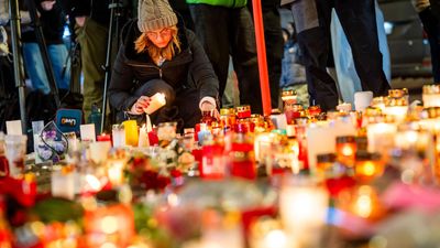 Swiss launch probe of bar managers after deadly fire in ski resort