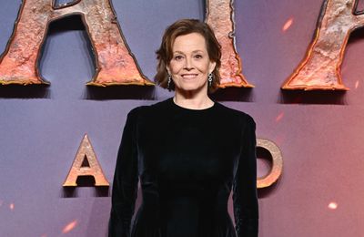 Sigourney Weaver wrote lengthy fan letter for John Lennon