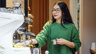 How to deep-clean your coffee maker for a better-tasting espresso in 2026 – a barista's guide