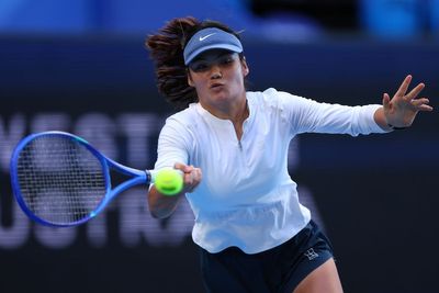 Emma Raducanu withdraws from opening match of the season at United Cup