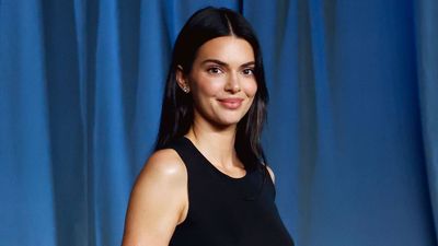 Kendall Jenner’s Kitchen Island Redefines Storage, Combining Everyday Practicality with Timeless Design