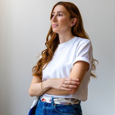 Jewellery Designer Cecily Morris Shares a Glimpse Into Her 9-5