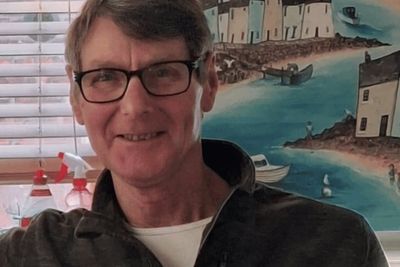 Pictured: 'True hero' father who died trying to rescue two people from the icy sea in Withernsea tragedy