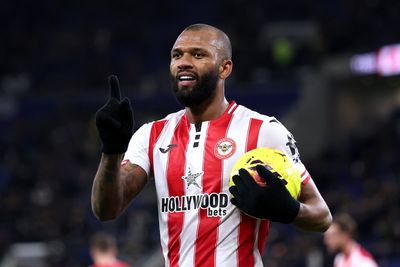 Everton 2-4 Brentford: Igor Thiago nets hat-trick as buzzing Bees close gap on top four