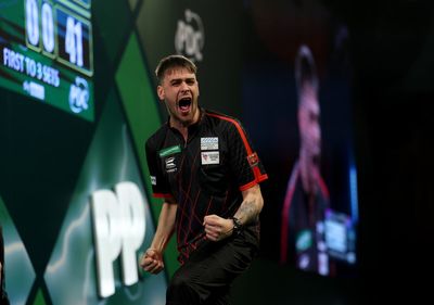 World Darts Championship: Dom Taylor handed ban and stripped of prize money after failed drugs test