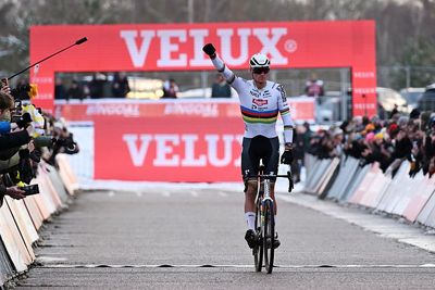 UCI Cyclo-cross World Cup Zonhoven: Undefeated Mathieu van der Poel claims another victory in flawless performance as Thibau Nys is ruled out after crash