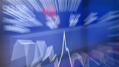 Aussie shares flat as oil swings on US-Venezuela coup