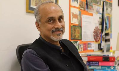 How a potential bird-flu pandemic could play out