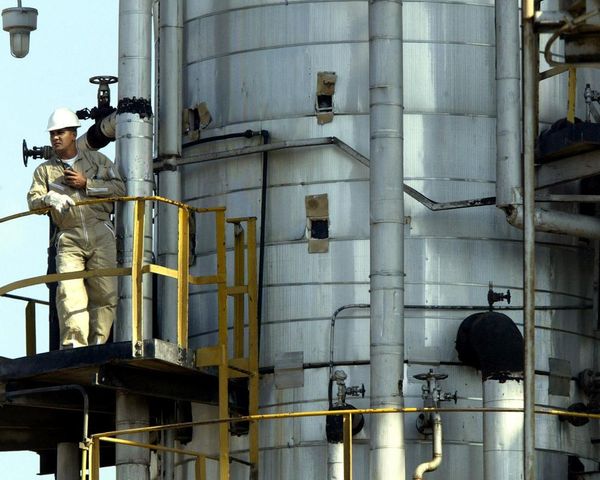 Oil price dips as markets assess impact of Trump’s moves in Venezuela