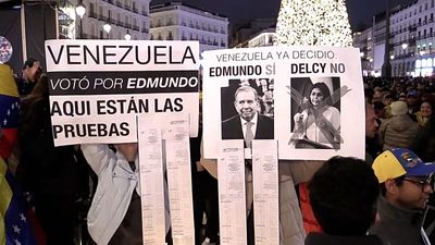 Venezuelan diaspora rallies in Madrid backing the opposition