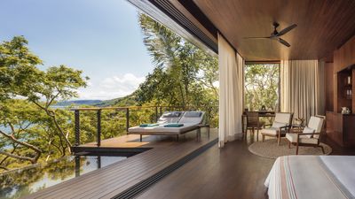 5 Lavish Celebrity Vacations That Cost a Small Fortune