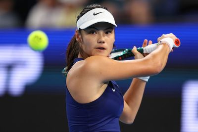 Emma Raducanu loses first match of 2026 season in familiar fashion at United Cup