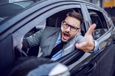 6 Terrifying Facts About Road Rage That’ll Change How You Drive