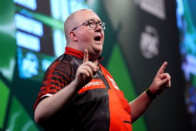 Stephen Bunting ‘fortunate’ to get wildcard as Premier League Darts lineup revealed