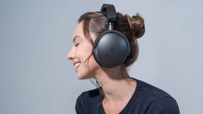 CES 2026: Audeze Maxwell 2 is a planar headset like no other — it has unbelievable sound quality, Bluetooth 5.3 LE with LDAC, and even AuraCast