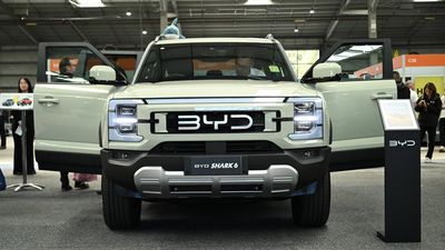 Hybrids, SUVs and utes race away with 2025 car sales