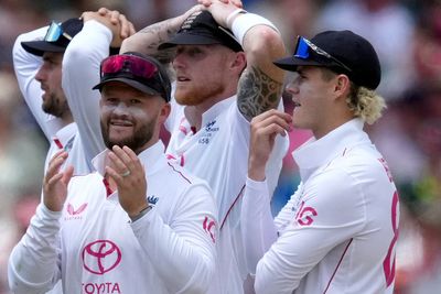 England have only one choice after total mental disintegration in Ashes